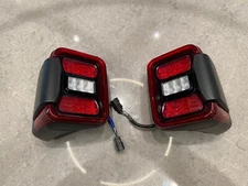 20-24 Jeep Gladiator Mopar OEM LED Tail Light Taillights Set JT 2022 2023 2024