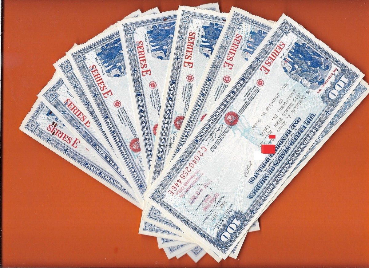 UNITED STATES Savings Bond Series E 1776-1777 bicentennial