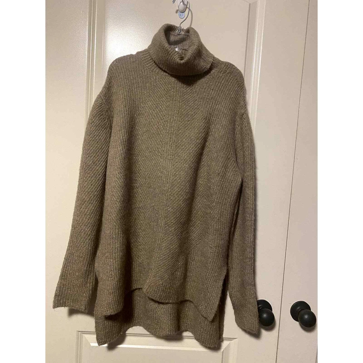 Turtleneck tunic best sale sweater