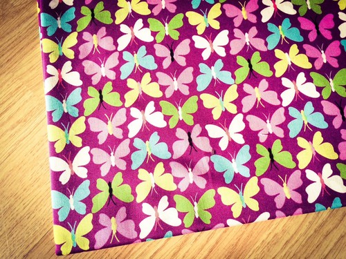 134. 135. VB Flutterby Butterfly 100% Cotton Fabric. Price per 1/2 metre - Picture 2 of 3