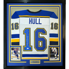 Framed Autographed/Signed Brett Hull 33x42 St. Louis White Hockey Jersey JSA COA