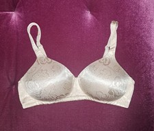 Vanity Fair Bra 34C Beige Tan Floral Wireless Soft Lined Cups
