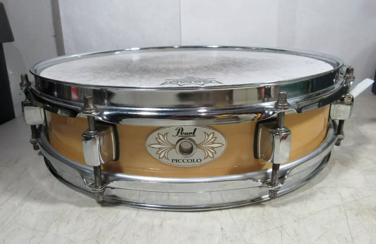 Pearl 13x3 Maple Piccolo Snare Drum