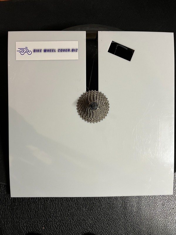 bike wheel cover for cleaning gears