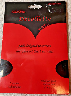 Silicone Decollette Pads to Correct & Prevent Chest Wrinkles by Silcskin