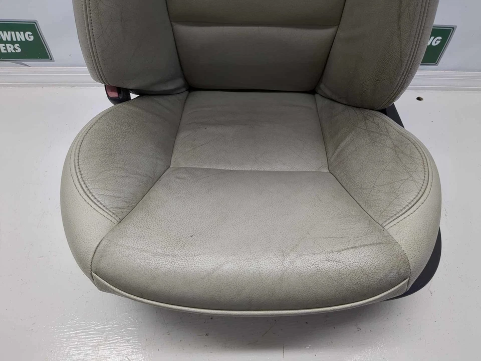 06 07 08 09 Saab 9-5 Front Seat Drivers Aero Parchment - Image 4 of 4