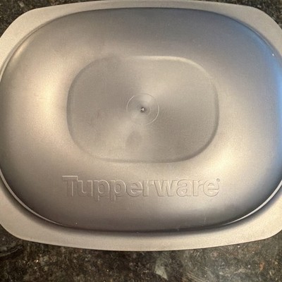 Ultra Pro TUPPERWARE UltraPro Ovenware Casserole/Roaster/Baking Pan/Dish 3.7 Qt