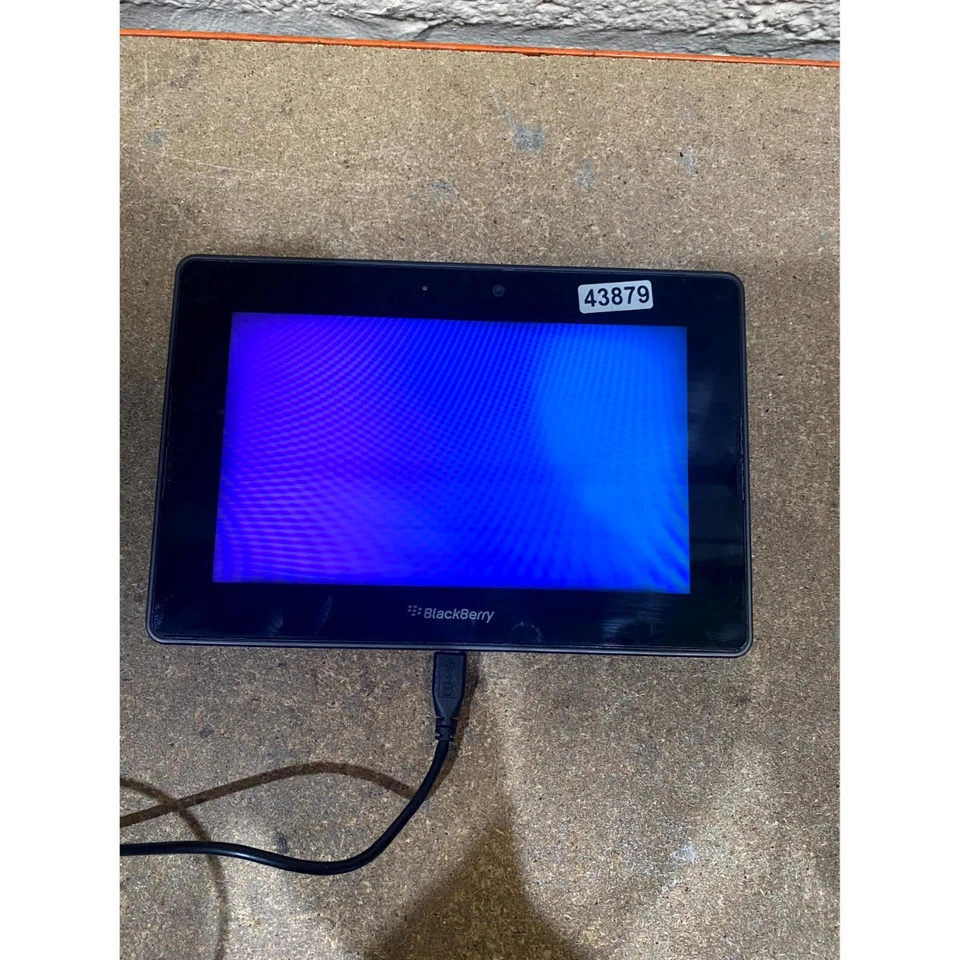 BlackBerry Playbook Tablet Black Wi-Fi Dual-Core Bluetooth LCD Display 1GB+16GB - Image 2 of 4