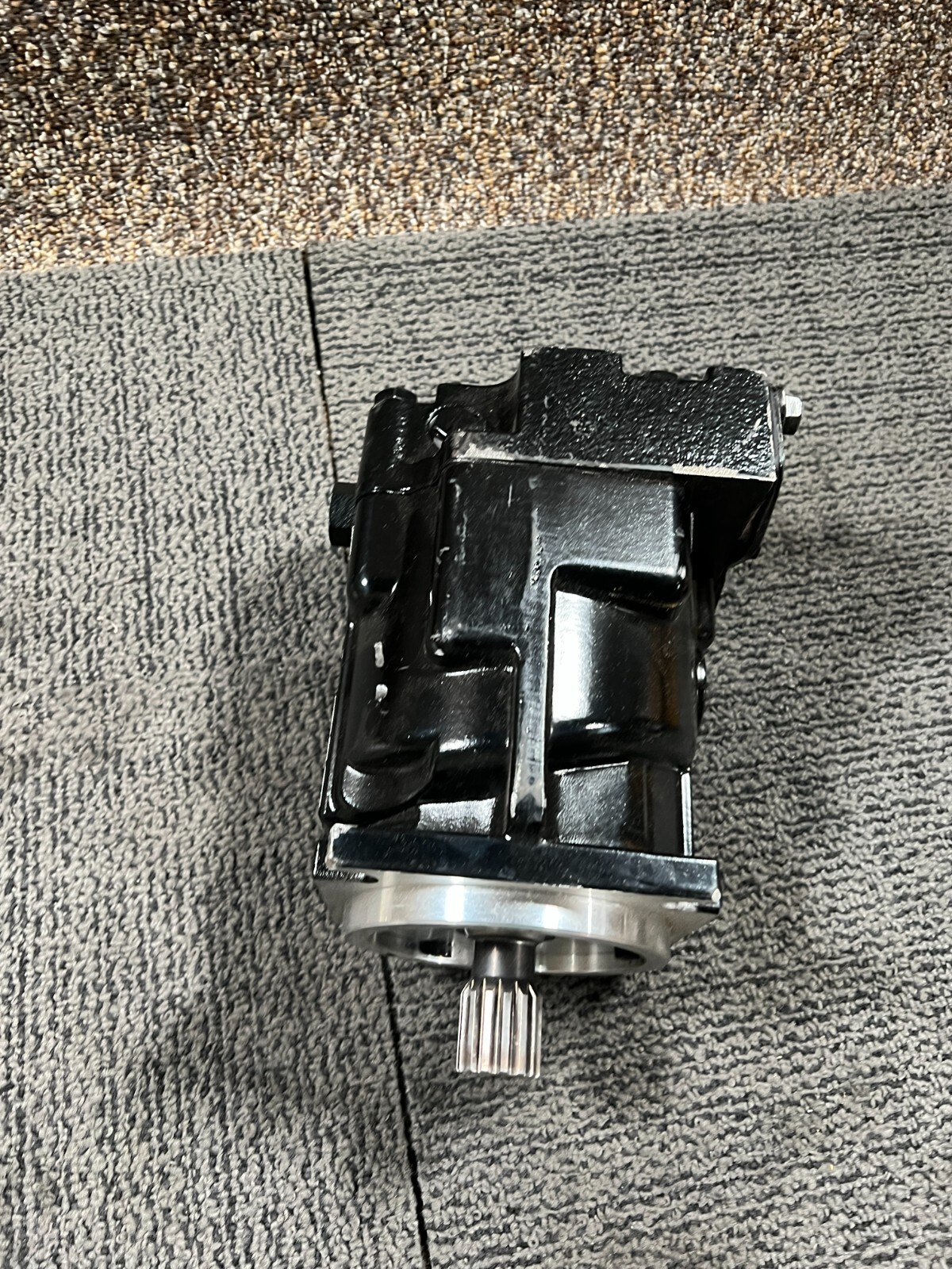 Danfoss Axial Piston Motor 90M055NC0N8N0S1W00NNN000024 83023216  