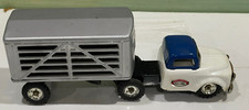 2074A - Vintage 1950's Cragstan Tin Livestock Friction Toy Tractor Trailer 