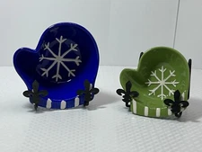 2 Vintage BW Boston Warehouse Christmas Mitten Nesting Serving BOWLS