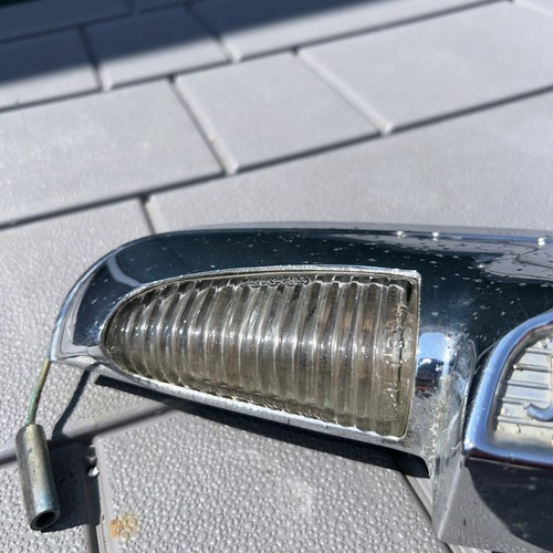 OEM Jaguar 1968-69 S Type Trunk Deck Lid License Plate Light W/lamp Holders - Picture 5 of 9