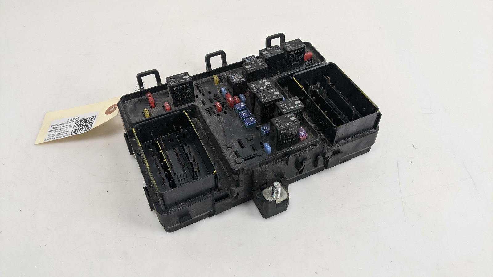 Fuse Box Junction Block G2GT14A067 2017 Lincoln MKX 2016 eBay