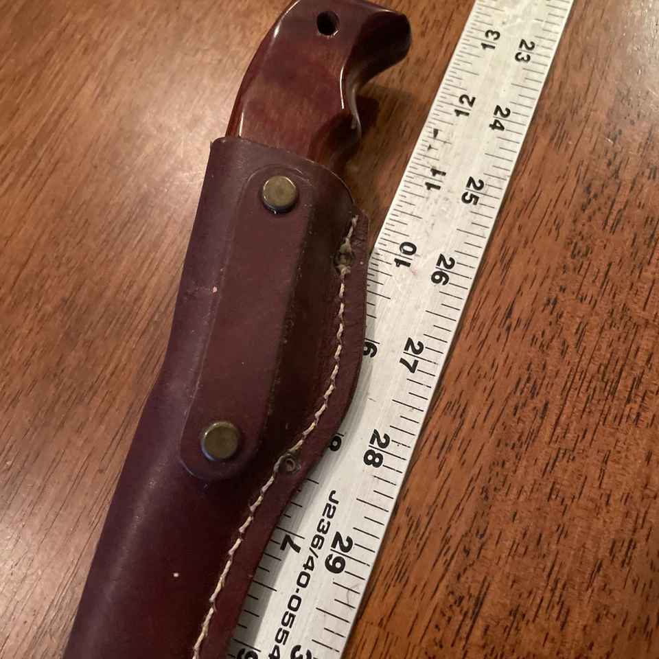 BUCK USA 122 木柄厕所钓鱼刀带原装皮革鞘 11 罕见 — 第 3/4 张图片