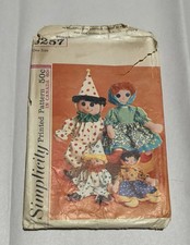 Vintage Simplicity 3257 Sewing Pattern   Rag Doll  Clown Dolls w/ Clothes