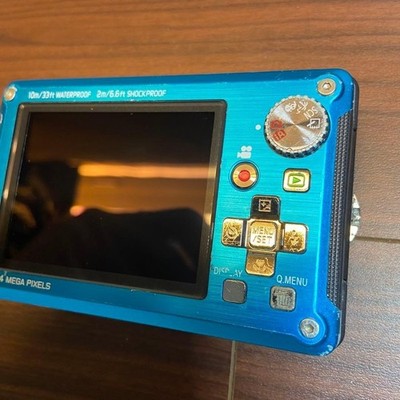 Panasonic LUMIX DMC-TS5 / DMC-FT5 16.1MP Digital Camera - Blue for