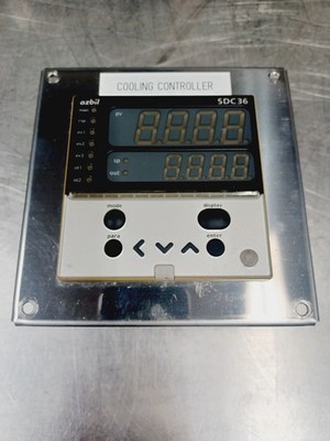 AZBIL SDC36 TEMPERATURE COOLING CONTROLLER WITH MOUNTING PLATE 100-240 VAC