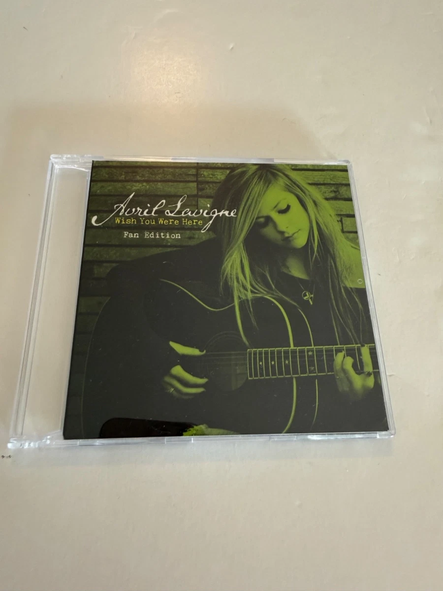Avril Lavigne Memorabilia for sale | eBay