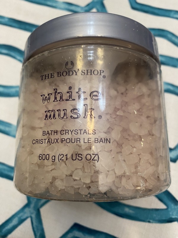 The Body Shop White Musk Bath Crystals Salts Vintage 21 oz 600 g  NEW