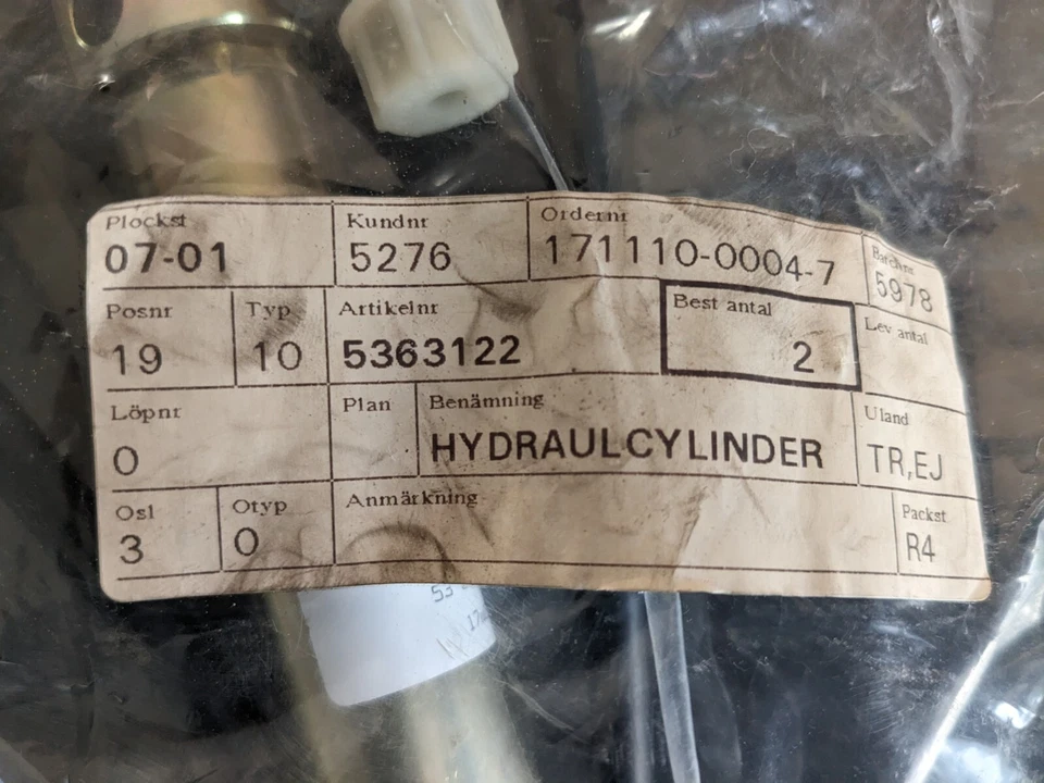 SAAB 5363122 New NOS Genuine OEM Convertible Hydraulic Cylinder 9-3 1998-2003 - Image 2 of 2