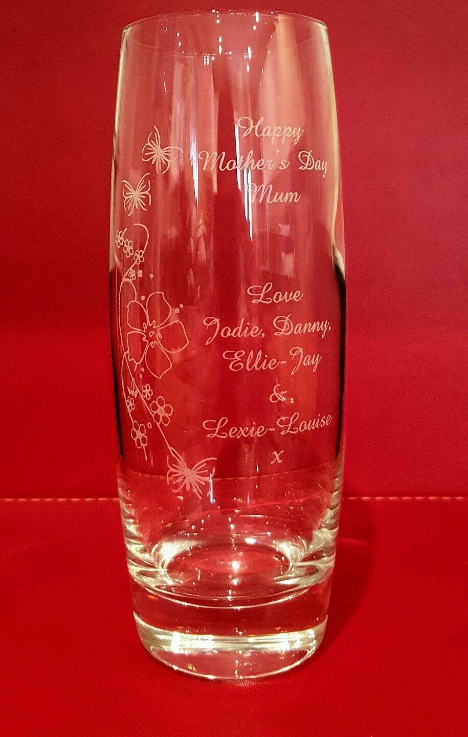 Personalised Engraved flower bud Vase birthday mother bride size180 x