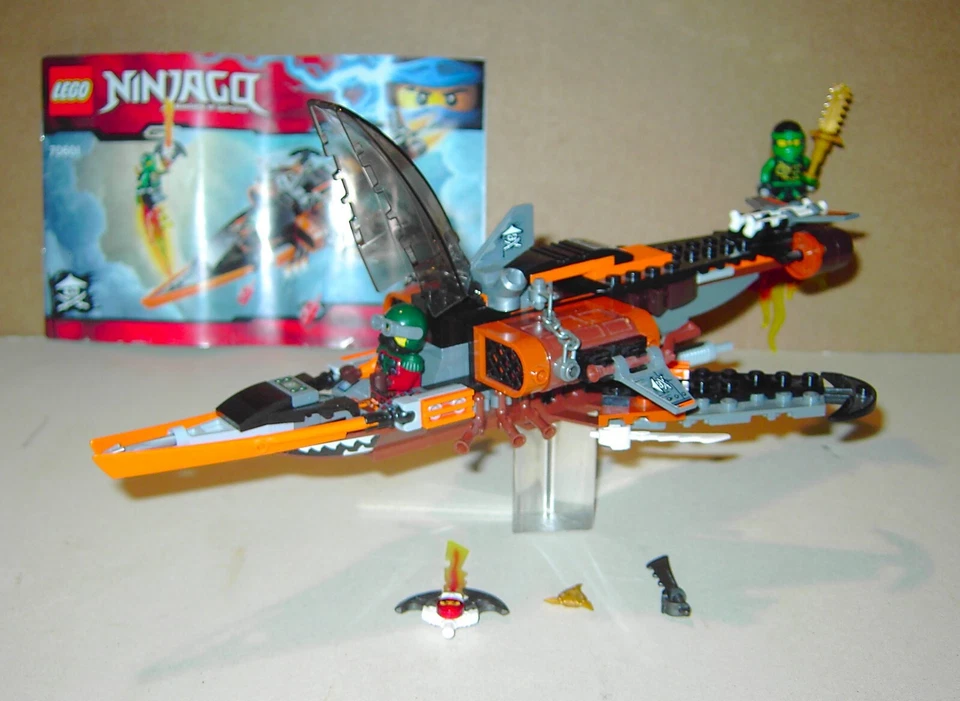 Le requin du ciel. réf 70601 Lego NINJAGO. complet. - Photo 2/3