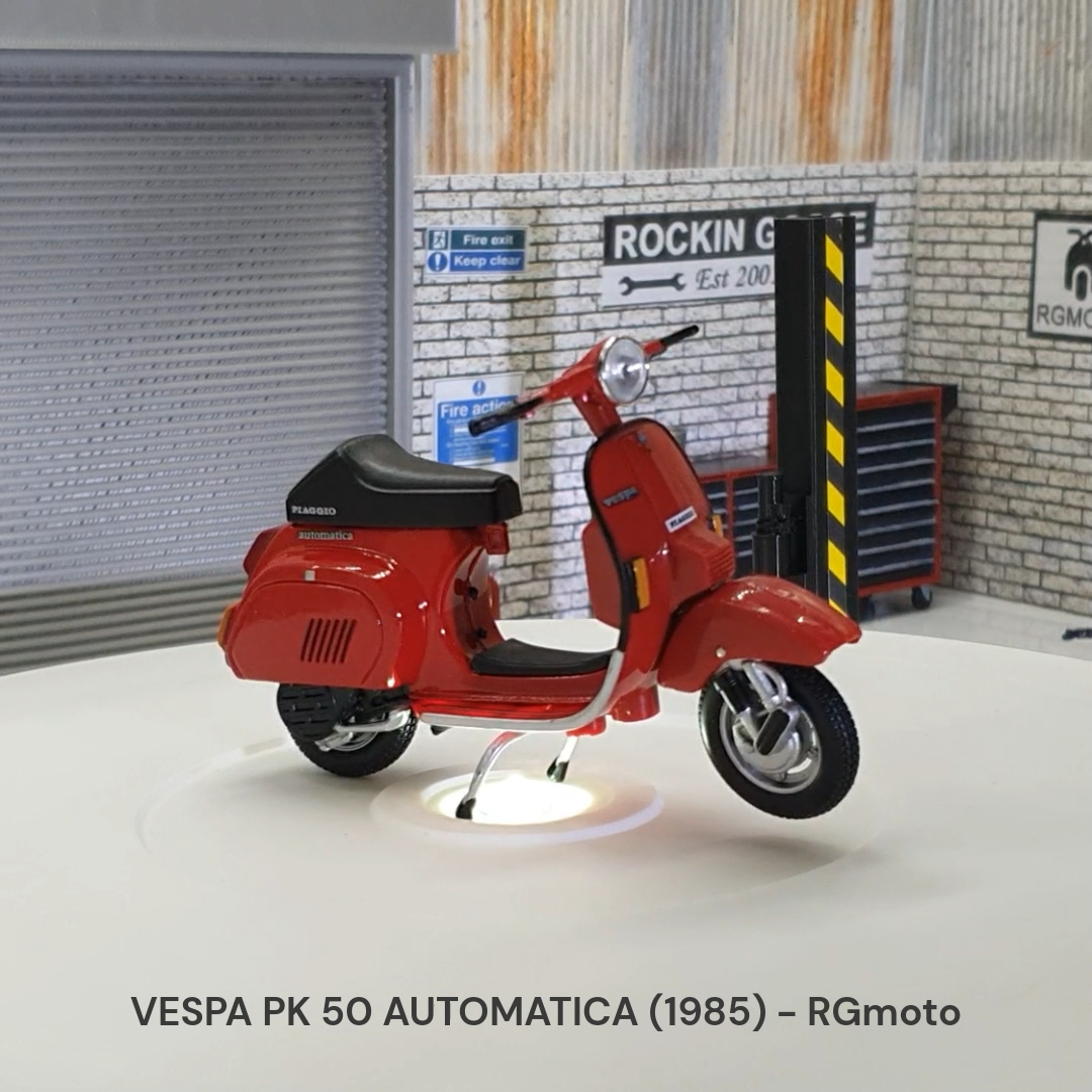 Vespa PK 50 Automatica 1985 1:18 Scale Scooter Model Supreme