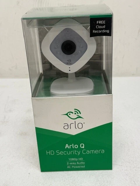 Arlo Q VMC3040-100NAS 1080p HD Wireless Security Camera with Audio Indoor - Image 2 of 4