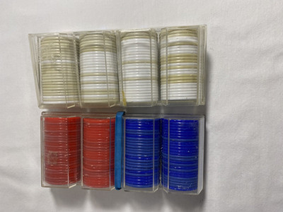 Poker Chips In Plastic Case 52 Red 51 Blue 50 Beige 52 White