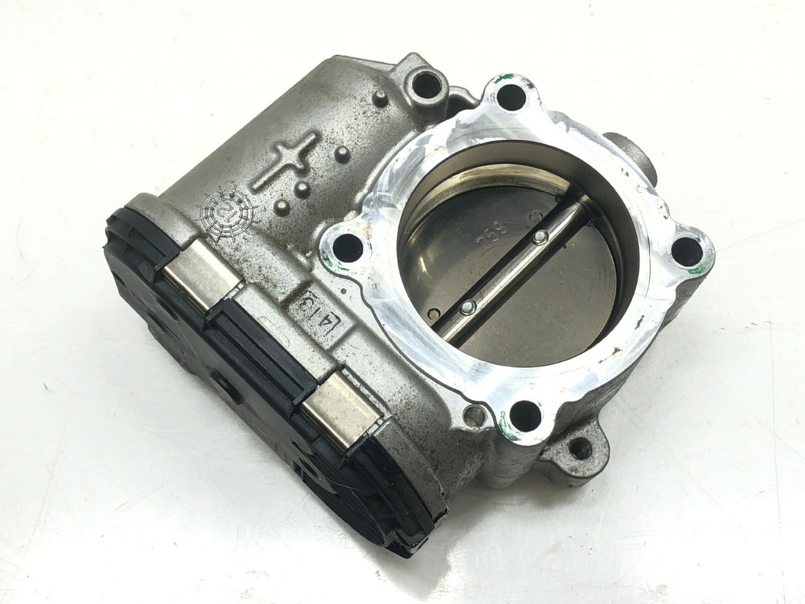 2014-2020 MASERATI QUATTROPORTE 3.8L V8 GTS RIGHT PASSENGER THROTTLE BODY OEM.