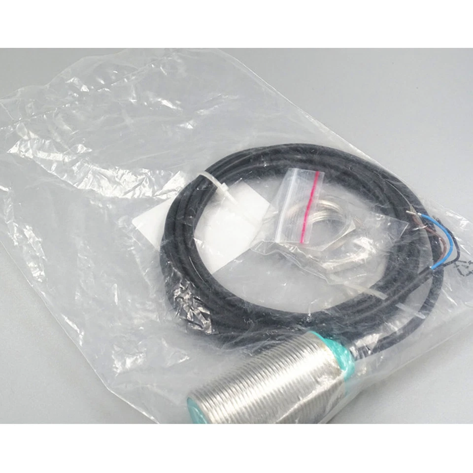 For Pepperl+Fuchs NBB15-30GM50-E2 New PROXIMITY SENSOR - Image 4 of 4