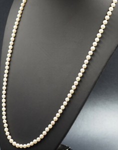 Authentic Cultured Pearl Womens Long Strand Necklace 78cm Gold Plated Silver Ball Clasp