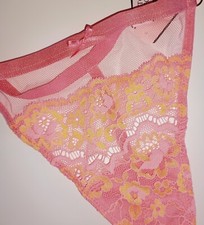 Victoria's Secret Dream Angels Coral Pink Yellow Lace Mesh Floral V-String S NWT