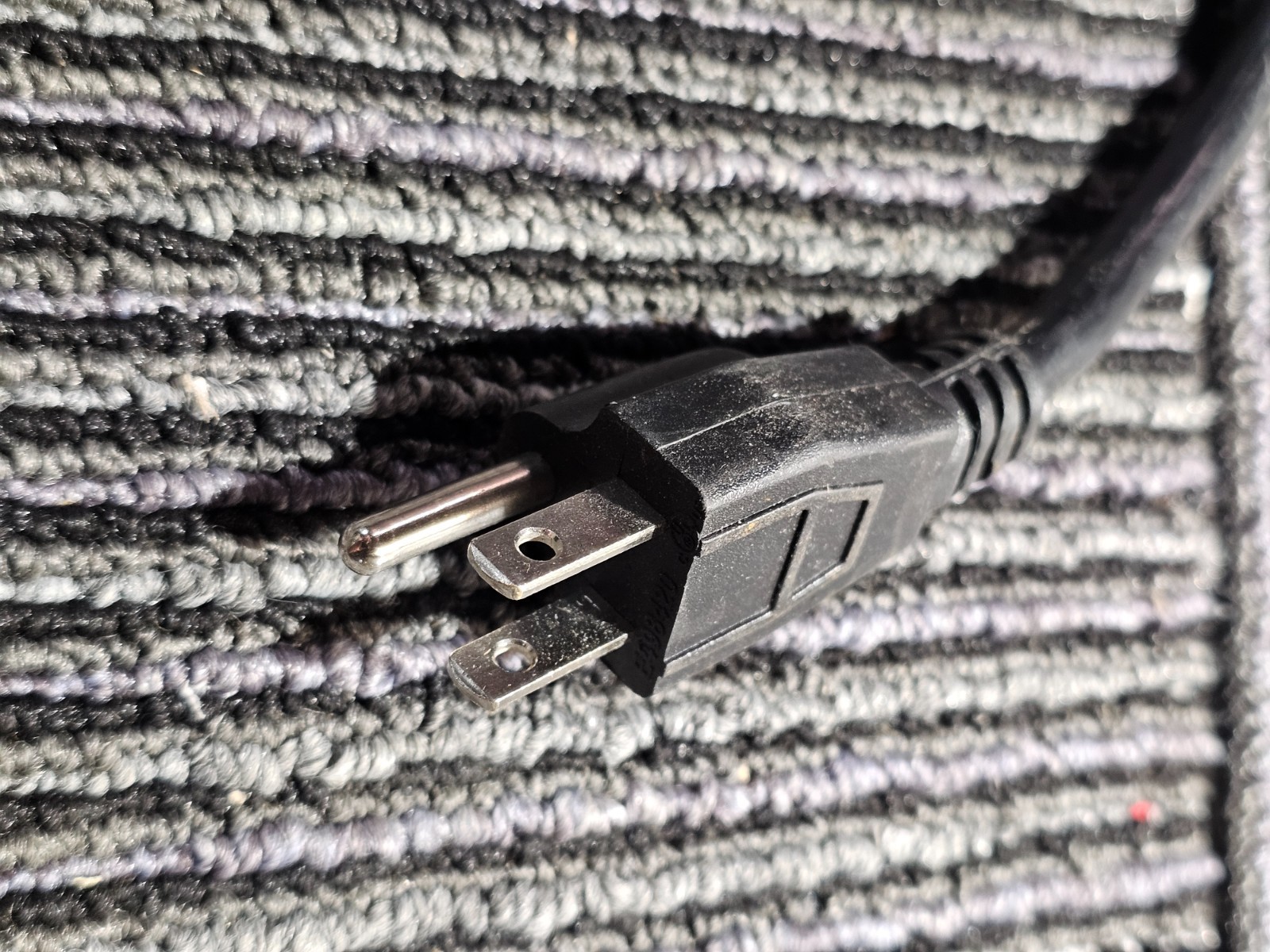 Vevor HCP750A Swimming pool Pump AC120V 3/4HP 6.5A , Black *PICTURED ITEM ONLY*