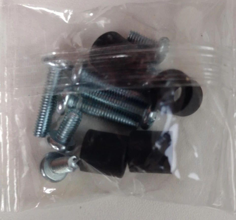 HumanScale M8, M2 & M-Flex Monitor ARM VESA Plate 100MM With Mounting Screws - Image 3 of 3