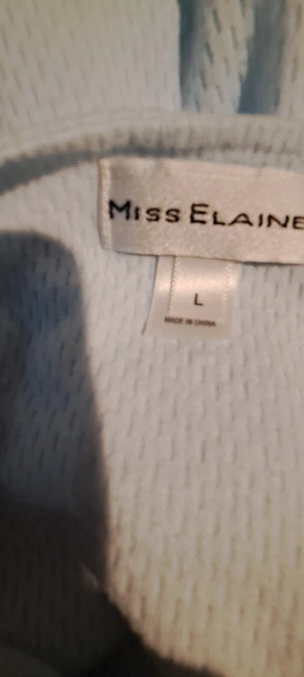 Camisón Miss Elaine azul grande manga larga tejido gofre bordado  Foto 4 de 4