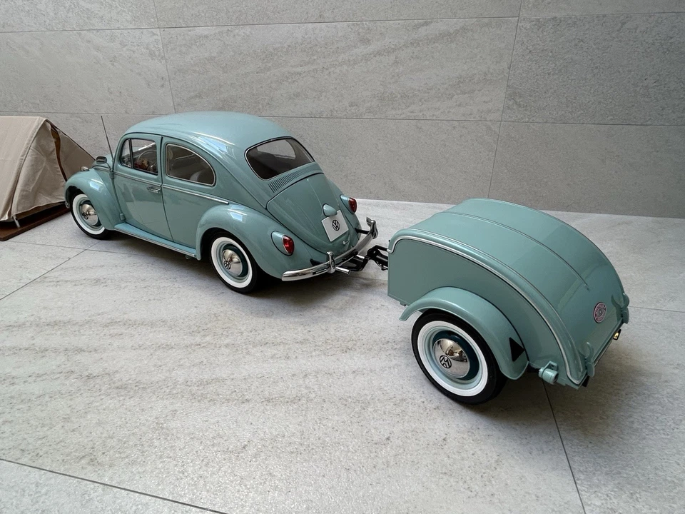 Volkswagen Maggiolino Beetle 1/8 Hachette completo  - Immagine 3 di 4