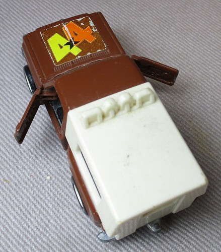Tomy Tomica Pocket Cars Chevrolet Pickup Truck Camper Opening Doors Brown XLNT! - Bild 8 von 8