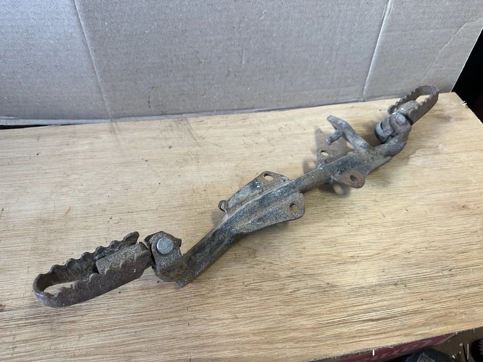 Pie delantero Honda CT70 70-74 Trail y soporte de montaje OEM -W3 Foto 3 de 4