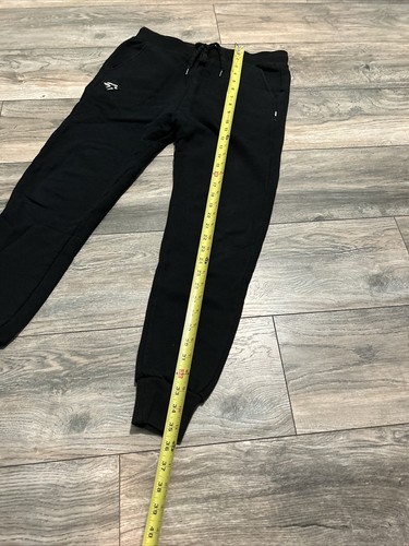 IZZUE Black Joggers Sweats Men’s Medium Size 3 Heroes Logo New Condition - Picture 7 of 15