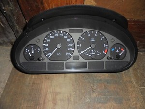 Tacho Kombiinstrument Schalttafel Cockpit 0263639296 698564301 BMW 318 E46