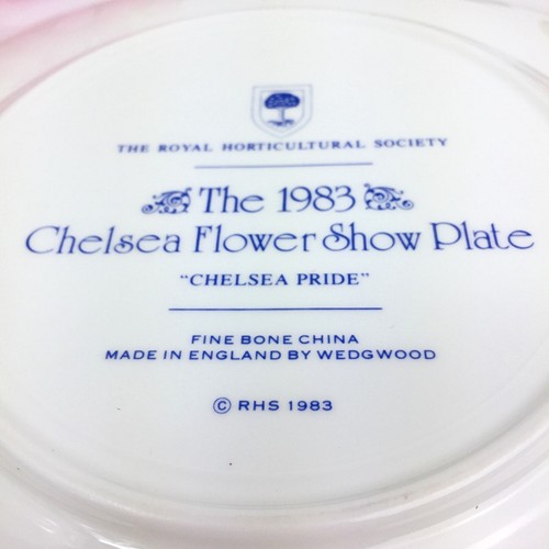 Vintage 1983 Wedgwood Fine Bone China Collectible Chelsea Pride Floral Plate - Picture 6 of 6
