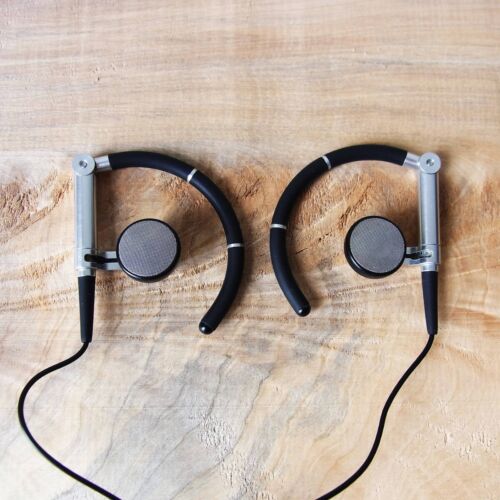 Auricolari Bang & Olufsen A8 cablati nero/alluminio suono bilanciato funzionante spedizione gratuita - Foto 3 di 4