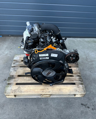 GEBRAUCHTER MOTOR ENGINE code: BJM Volkswagen 2.5TDI Crafter 30-50