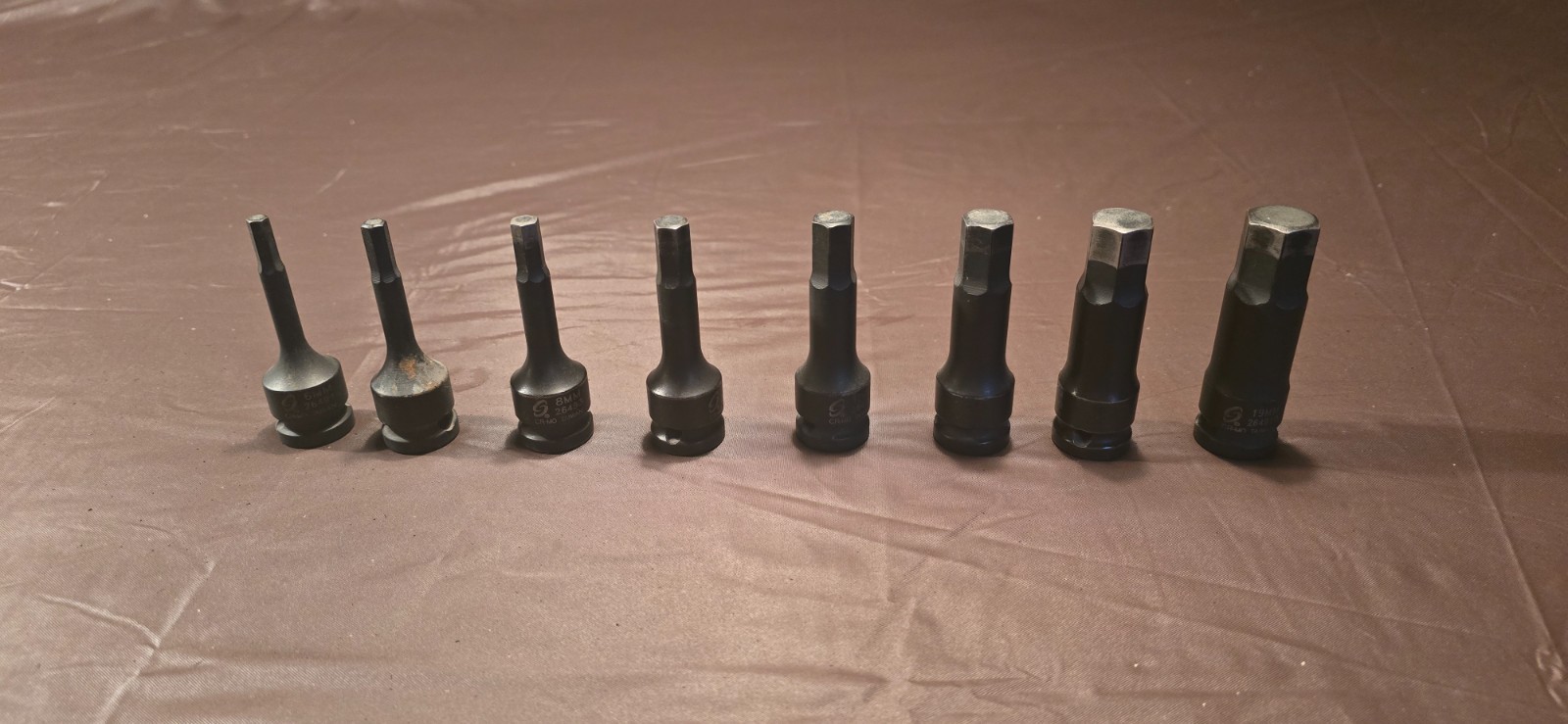 SUNNEX HEX IMPACT SOCKETS. 8 PC.1/2 INC DRIVE.