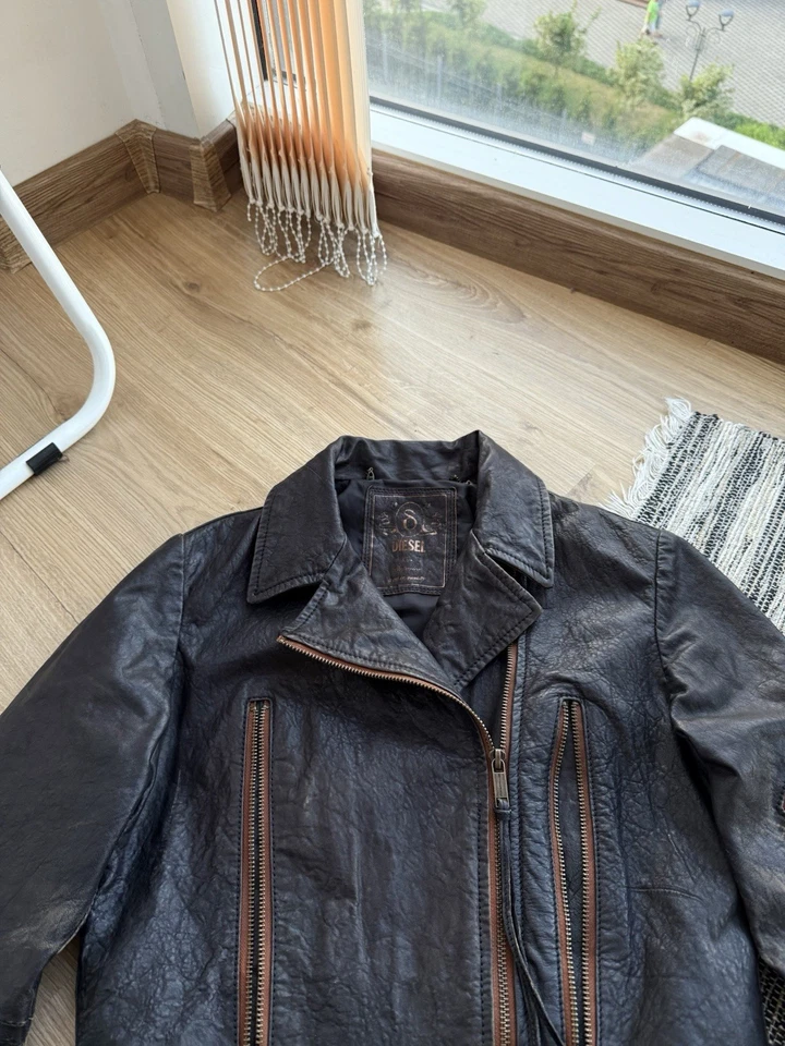 CHAQUETA DE MOTO CON CORDONES DE CUERO DIÉSEL VINTAGE ARCHIVO RARO BICICLETA MUJER’S Talla M-L Foto 3 de 4