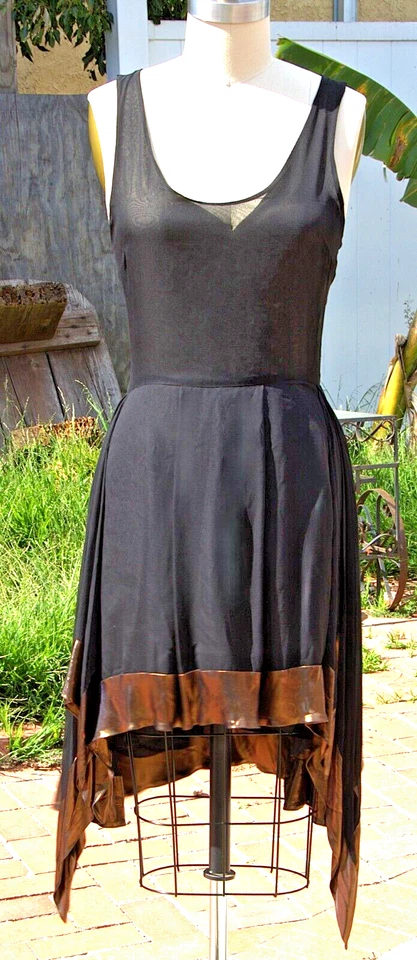 Vena Cava 连衣裙 4 黑色透明丝绸铜饰不对称鸡尾酒无袖 — 第 3/4 张图片