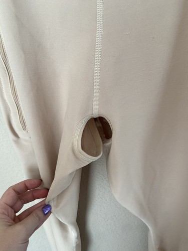 Marena Recovery Compression Bodysuit 2XL Post Surgery Capris Length Beige - Picture 3 of 5