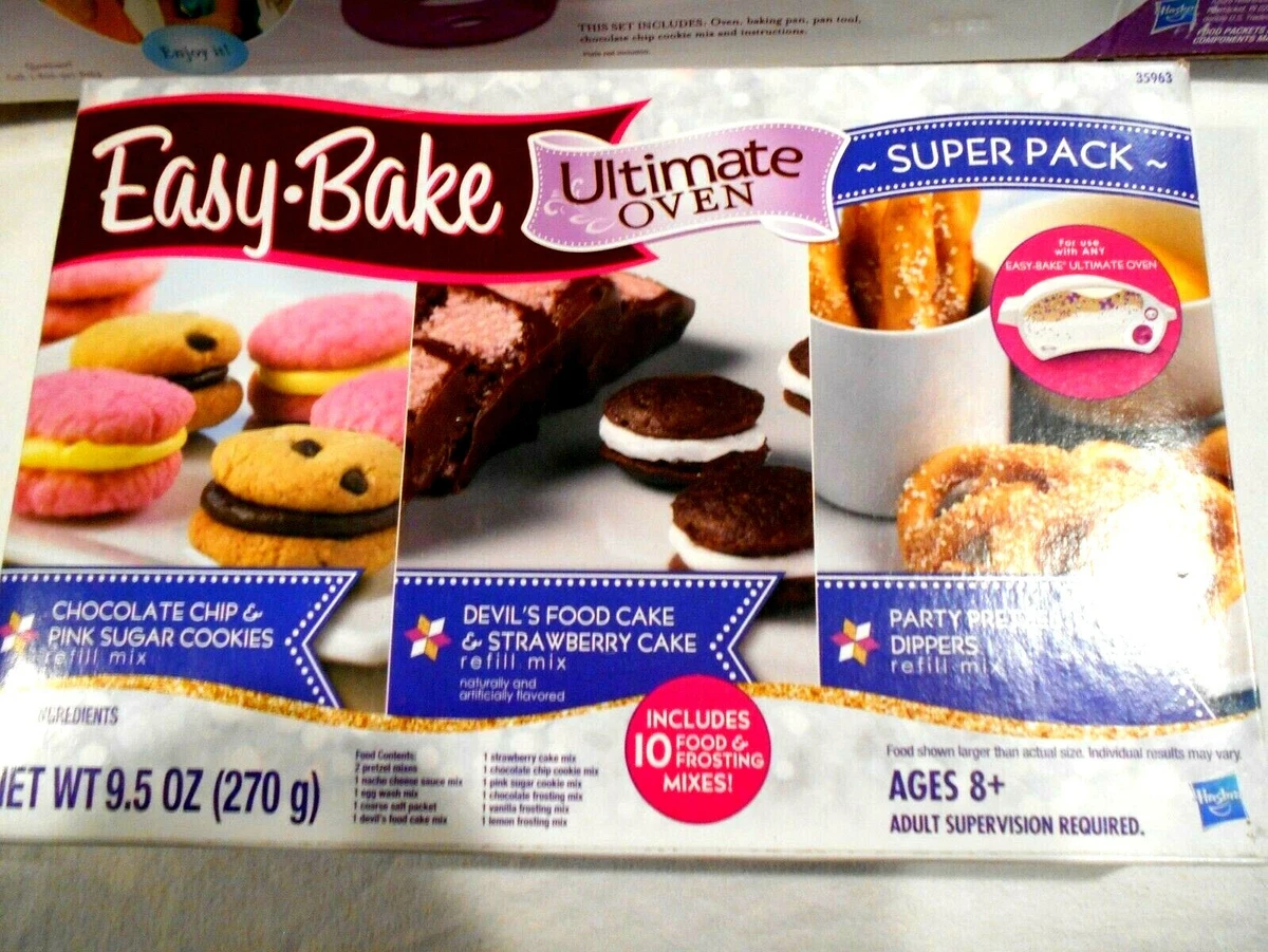 Easy Bake Ultimate Oven Deluxe Gift Set, White