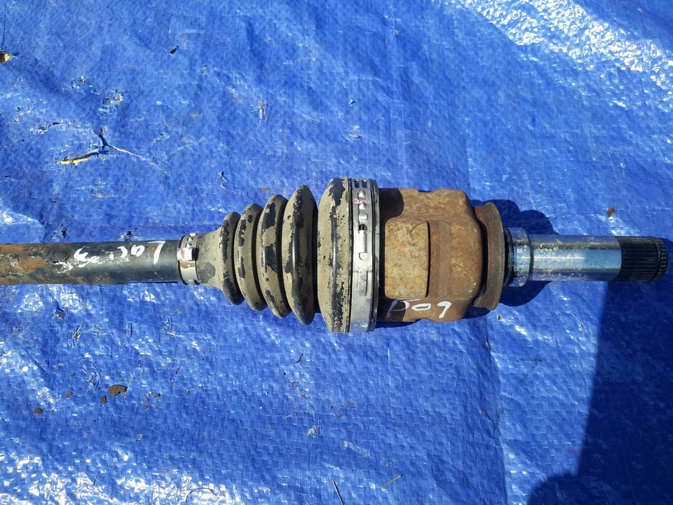 Eje trasero derecho Buick Lacrosse CV 2010-2016 OEM 22823299 Foto 2 de 4